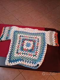 maglia granny lavorazione ad uncinetto 