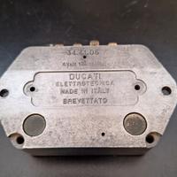 Regolatore carica batteria 6V Ducati Scrambler