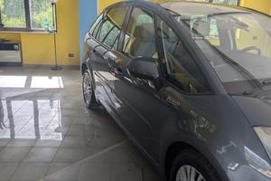 Citroen C4 Picasso 1.6 HDi 110 cv distribuzione ef