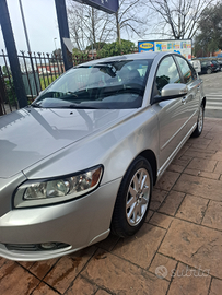 Volvo S40 2.0D Momentum