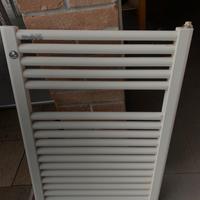 Scaldasalviette , termosifone