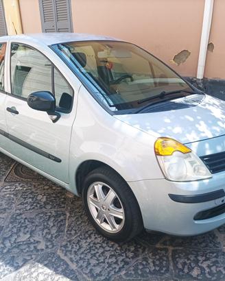 Renault Modus 1,2 16v