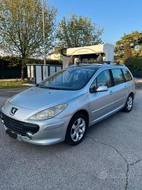 Peugeot 307 – Anno 2006