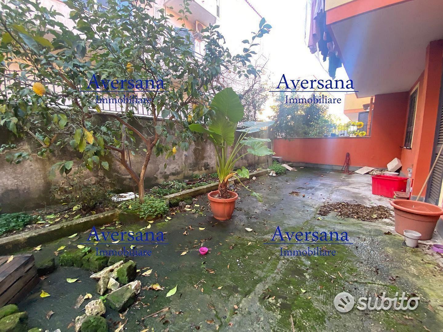 Villa a schiera su 3 livelli - Vista 4