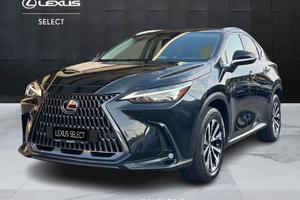 Lexus NX Hybrid Premium 4WD MY22
