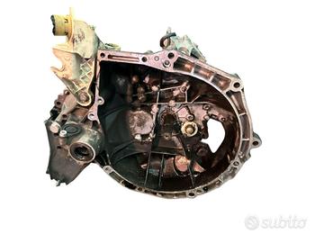 CAMBIO MANUALE COMPLETO PEUGEOT 207 1Â° Serie 8FS