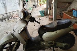 scarabeo 250ie