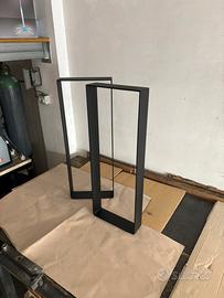 Coppia gambe tavolo in ferro