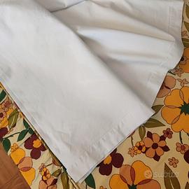 Lenzuolo vintage bianco da letto singolo