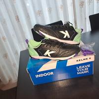 KELME 42 GOLEIRO BLACK INDOOR SOCCER SHOES
