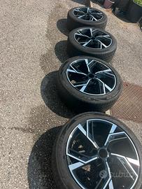 AUDI A6  cerchi+gomme  245-45-ZR19