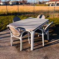 Tavolo da giardino NARDI in resina