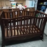 culla in legno massello praticamente nuova