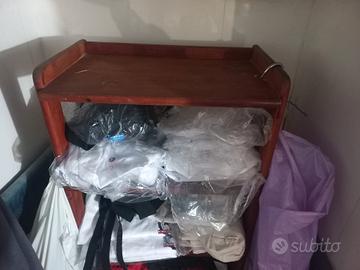 Mobile in legno espositore