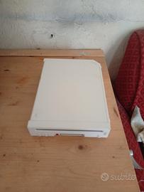 Nintendo Wii Bianca (Funzionante) con Alimentatore