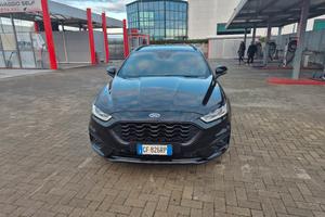 Ford Mondeo Station Wagon Ibrida come nuova