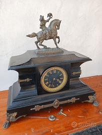 orologio in marmo nero pesante