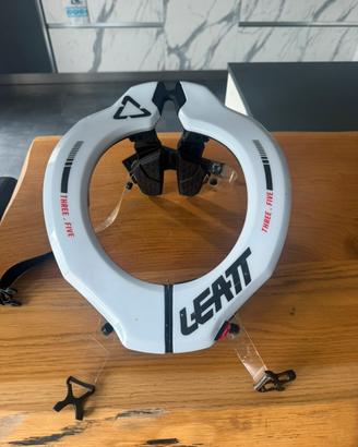 Collare Leatt