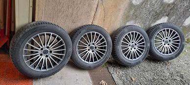 Cerchi e gomme 215/60r17 per Qashqai, Kadajar ecc.