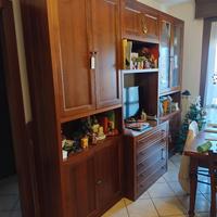 Credenza soggiorno con vetrina  e 5 cassetti