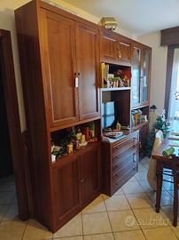 Credenza soggiorno con vetrina  e 5 cassetti