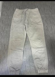 pantaloni grigi zara