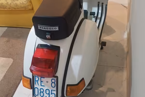 vespa 150 px epoca km 0
