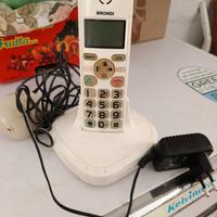 telefono.   Brondi 