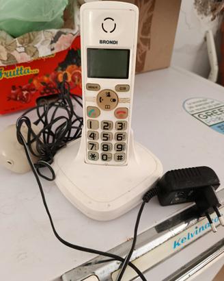 telefono.   Brondi 
