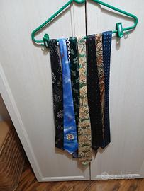 CRAVATTE UOMOVARI MODELLI