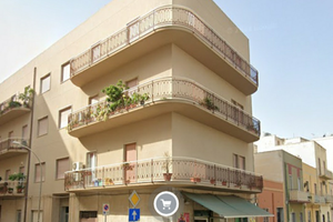 Quadrilocale zona via Cesarò