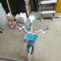 Bicicletta per bambina