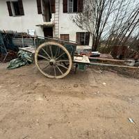 Antico carro agricolo