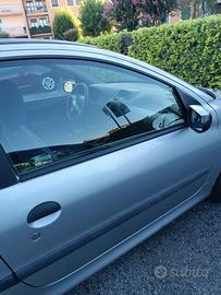 Peugeot.