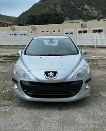 Peugeot 308 benzina con impianto GPL