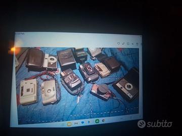 8 MACCHINE FOTOGRAFICHE VINTAGE E 2 FLASH