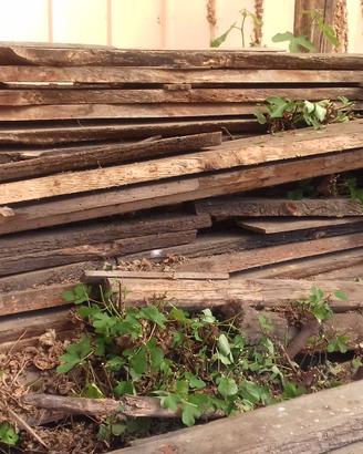 Tavole in legno adatte per posa in opera