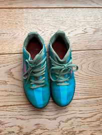 Scarpe calcetto n. 36,5