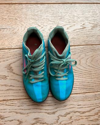Scarpe calcetto n. 36,5