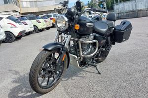 Royal Enfield Meteor borse e paramotore