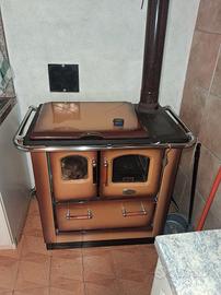 stufa a legna da cucina 
