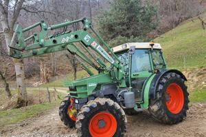 Trattore fendt 275 s