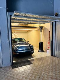 Ampio garage soppalcato piano terra