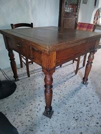 Tavolo toscano