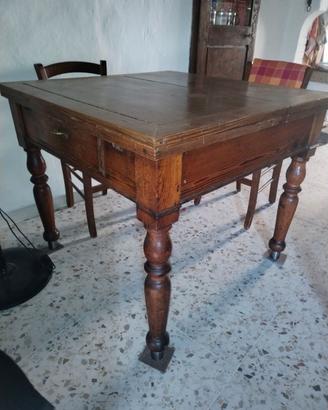 Tavolo toscano