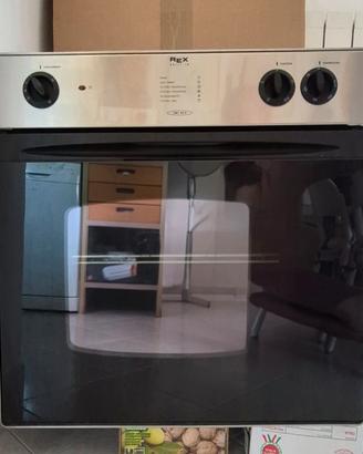 Forno ventilato e Piano cottura 5 fuochi