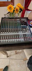 mixer yamaha mgp16x 