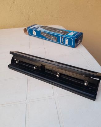 perforatrice a 4 fori adattabile