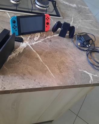 Nintendo switch pari al nuovo