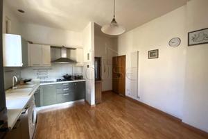 Appartamento di 70 m² con 3 locali e box auto a Ci